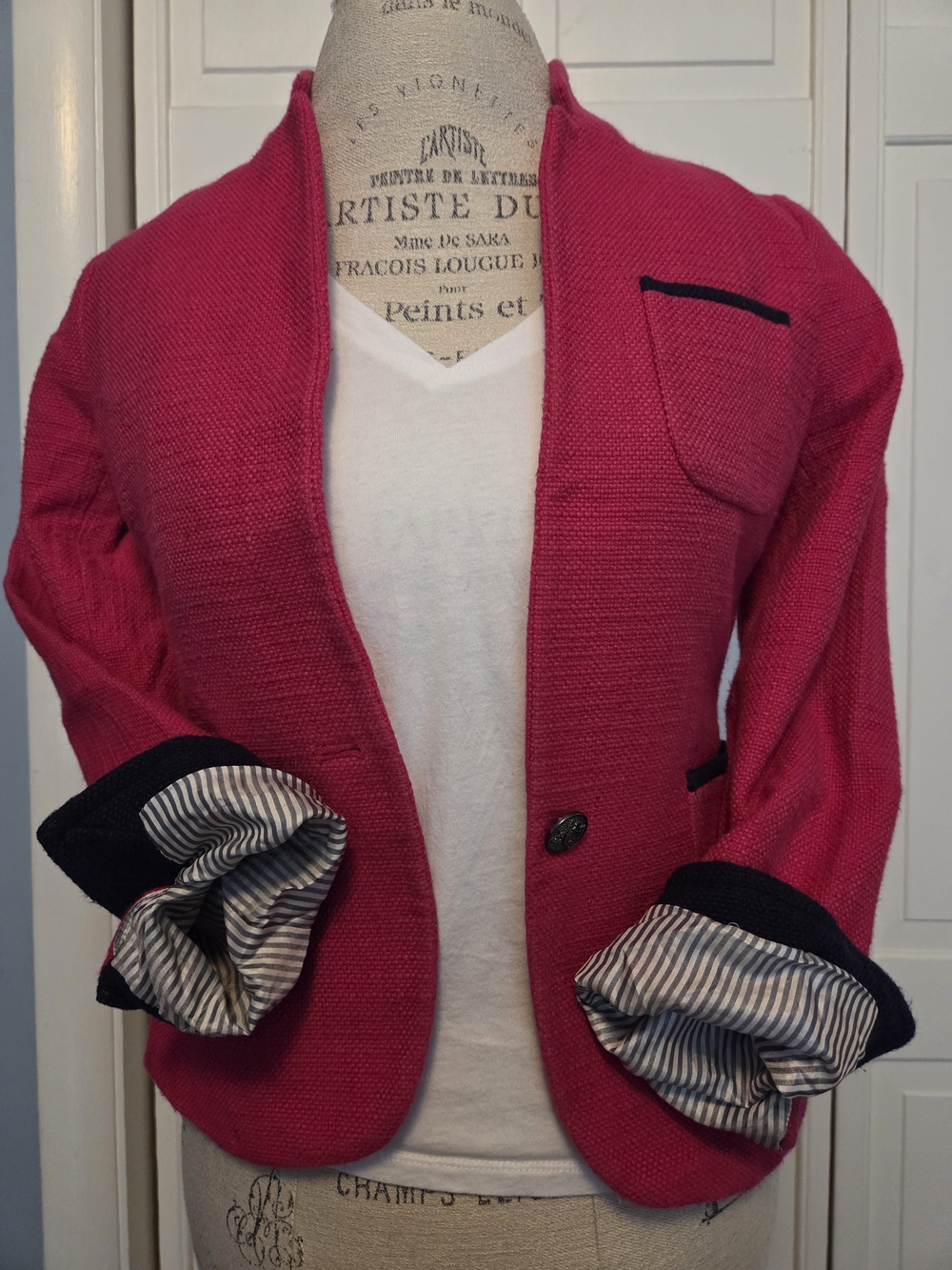 Banana Republic Hot Pink Cropped Blazer with Navy Trim
